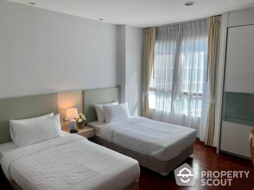 2-BR Apt. near MRT Queen Sirikit National Convention Centre