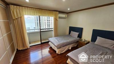 2-BR Condo at Baan Suanpetch Condominium near BTS Phrom Phong