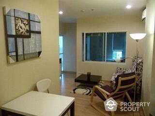 1-BR Condo at Life @ Sathorn 10 near BTS Chong Nonsi (ID 435524)