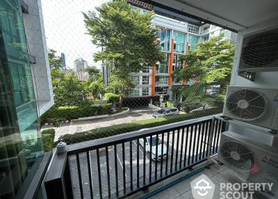 1-BR Condo at D 65 Condominium near BTS Ekkamai