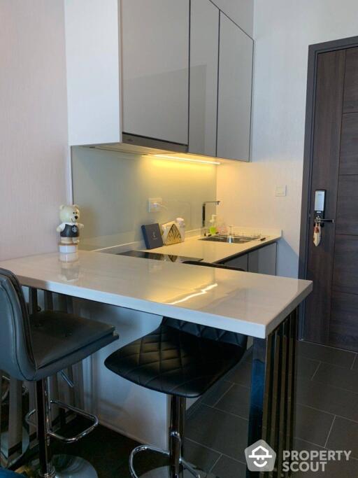 1-BR Condo at C Ekkamai near ARL Ramkhamhaeng