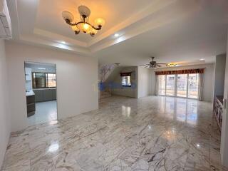 4 Bedrooms House in Wonderland 2 North Pattaya H010744