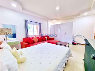 3 Bedrooms House Huay Yai H010895