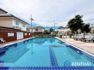 Last 3 units for sale Twin house 2 storey 3beds 3baths in Pattaya.