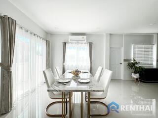 Last 3 units for sale Twin house 2 storey 3beds 3baths in Pattaya.