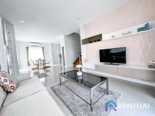 Last 3 units for sale Twin house 2 storey 3beds 3baths in Pattaya.