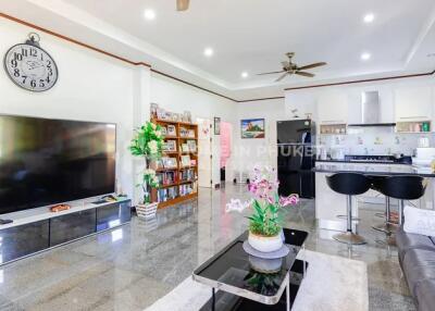 2-Bed Resort House near Yanui Beach