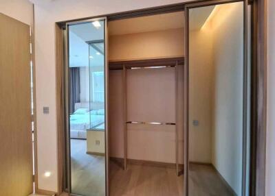 For RENT : The ESSE Asoke / 2 Bedroom / 2 Bathrooms / 75 sqm / 70000 THB [10912318]