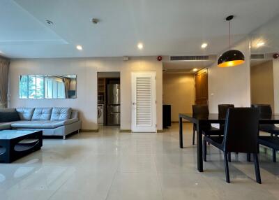 2-bedroom spacious condo for sale in Phromphong area