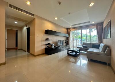 2-bedroom spacious condo for sale in Phromphong area