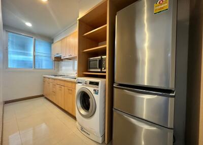 2-bedroom spacious condo for sale in Phromphong area