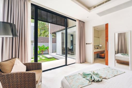 Beach front pool villa for sale in Koh Samui.