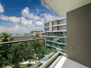 Veranda Residence: Luxury 1 Bedroom Sea Views