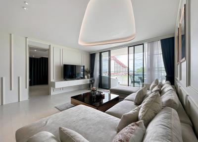 Veranda Residence : Luxury 3 Bedroom Condo