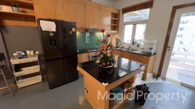 4 Bedroom Townhouse For Sale in Ekkamai 10, Watthana, Bangkok