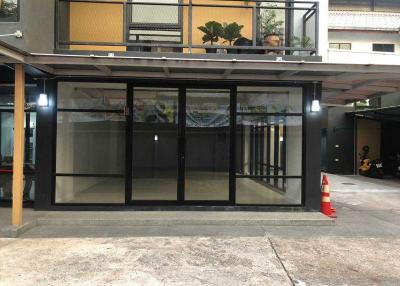 For Rent Bangkok Office Phahon Yothin BTS Saphan Khwai Phaya Thai