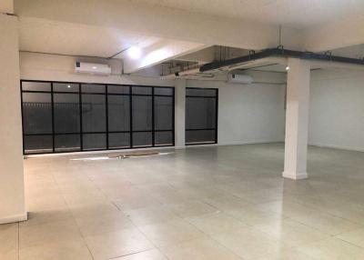 For Rent Bangkok Office Phahon Yothin BTS Saphan Khwai Phaya Thai