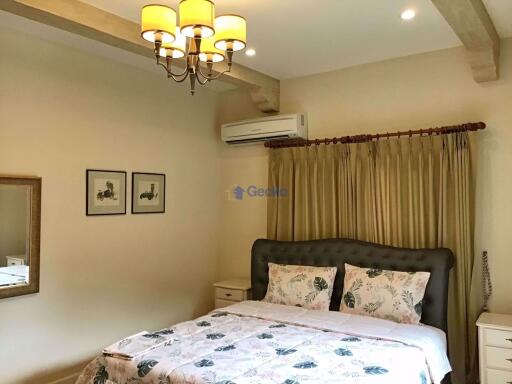 3 Bedrooms House in Silk Road Place East Pattaya H008372