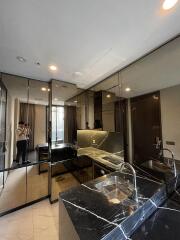 For RENT : The ESSE Sukhumvit 36 / 1 Bedroom / 1 Bathrooms / 38 sqm / 38000 THB [R11877]