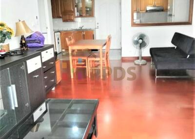 Sale with tenant Asoke Place 1 bed, high floor