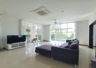 A Spacious 3 Bedrooms Condo with Tropical Garden in Bang Tao Area