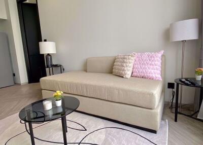 1 bed Condo in Chapter Charoennakhorn-Riverside Banglamphulang Sub District C020231