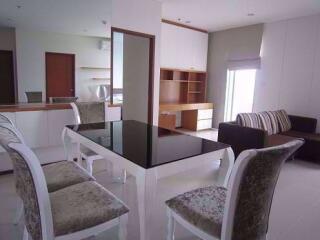 2 bed Condo in Villa Sathorn Khlong Ton Sai Sub District C020223