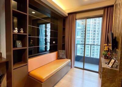 1 bed Condo in The Lumpini 24 Khlongtan Sub District C020220