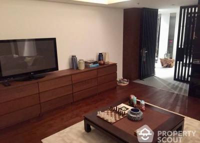 3-BR Condo at The Met Sathorn near BTS Chong Nonsi (ID 511917)