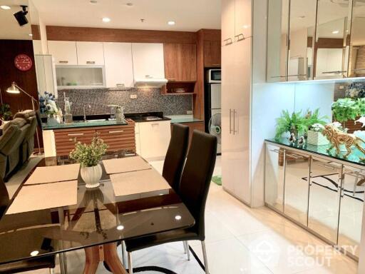 2-BR Condo at Sukhumvit Living Town near MRT Phetchaburi