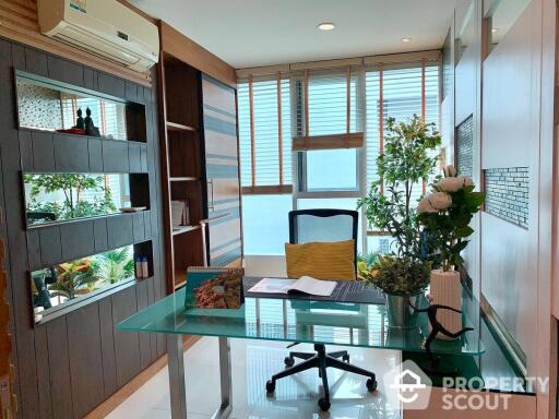 2-BR Condo at Sukhumvit Living Town near MRT Phetchaburi