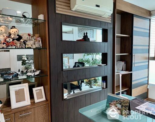 2-BR Condo at Sukhumvit Living Town near MRT Phetchaburi