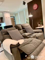 2-BR Condo at Sukhumvit Living Town near MRT Phetchaburi