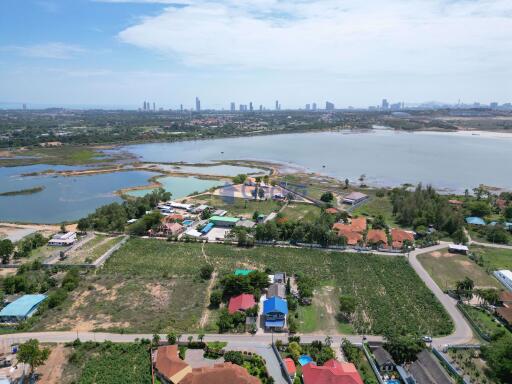 Land available in East Pattaya L010918