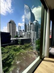 For SALE : 28 Chidlom / 2 Bedroom / 2 Bathrooms / 74 sqm / 27800000 THB [10916404]