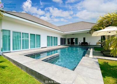 Luxury 4-Bedroom Pool Villa in Hua Hin at Aria Estate