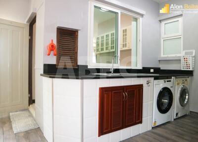 5 Bed 6 Bath in East Pattaya ABPC0749