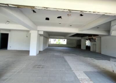 Condo 270 rooms, commercial buildings around the project, 19 rooms, Pattaya