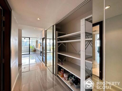 2-BR Condo at D.S. Tower 2 Sukhumvit 39 Condominium near MRT Sukhumvit