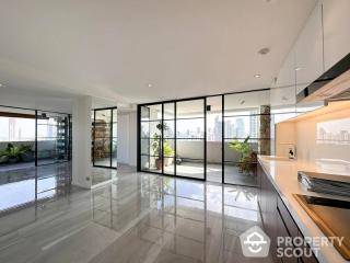 2-BR Condo at D.S. Tower 2 Sukhumvit 39 Condominium near MRT Sukhumvit