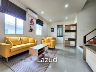 LA VALLEE TOWN 2 :  Modern 2 Storey Townhouse