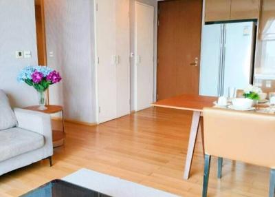 2 Bed 2 Bath 70 SQ.M Siri At Sukhumvit