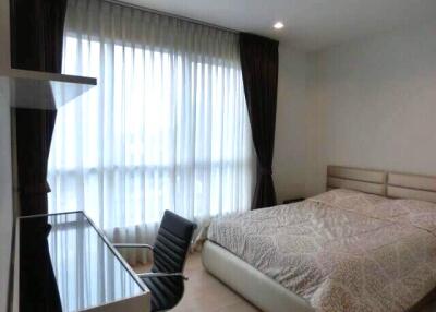 For RENT : HQ by Sansiri / 1 Bedroom / 1 Bathrooms / 45 sqm / 43000 THB [R11896]