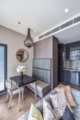 1 bed Condo in The Diplomat Sathorn Silom Sub District C020240