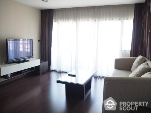 2-BR Condo at Sathorn Gardens near MRT Si Lom