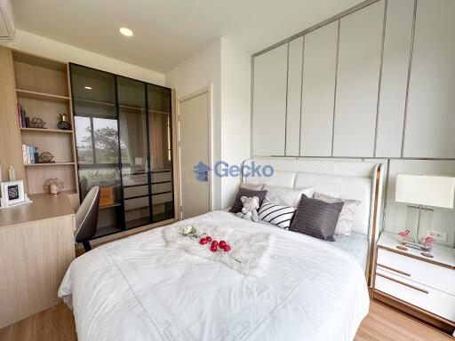 3 Bedrooms House in Palm Lakeside East Pattaya H010928