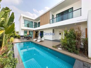 3 Bedrooms House in Palm Lakeside East Pattaya H010928