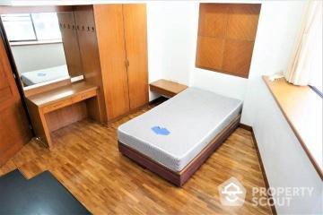 3-BR Condo at President Park Condominium near MRT Queen Sirikit National Convention Centre