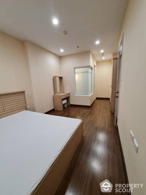 1-BR Condo at Supalai Premier @ Asoke near MRT Phetchaburi