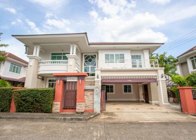 Spacious 4 Bedroom House to Rent : Laguna  Phase 3 San Sai